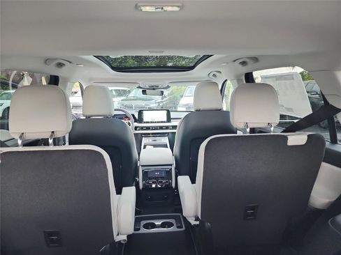 New 2026 Lincoln Aviator 2WD image 20