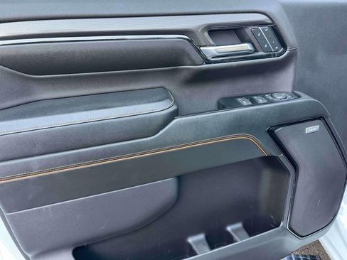 Used 2024 GMC Sierra 3500 AT4 w/ AT4 Premium Plus Package image 23