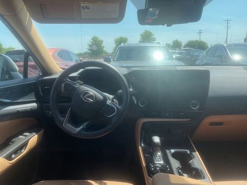 Used 2024 Lexus NX 350 AWD image 27