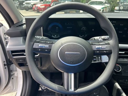 Used 2024 Hyundai Sonata SEL FWD image 15