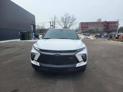 Used 2024 Chevrolet Blazer RS w/ Driver Confidence II Package image 8