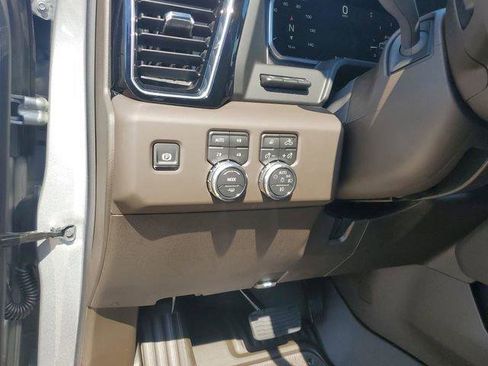 New 2026 GMC Sierra 2500 Denali w/ Denali Reserve Package AWD/4WD image 13