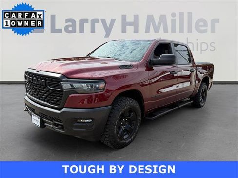 Certified 2025 RAM 1500 Warlock AWD/4WD image 1