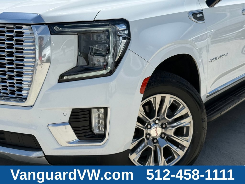 Used 2022 GMC Yukon XL Denali AWD/4WD image 4