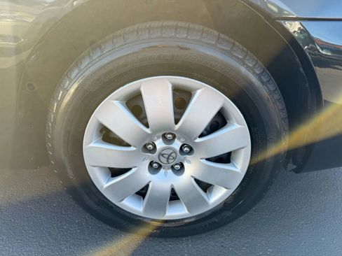 Used 2006 Toyota Corolla CE image 24