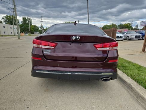 Used 2020 Kia Optima LX image 18