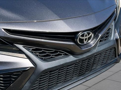 Used 2021 Toyota Camry SE FWD image 30