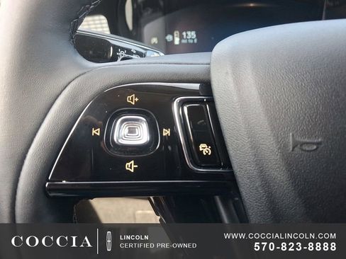 Certified 2024 Lincoln Corsair AWD image 22