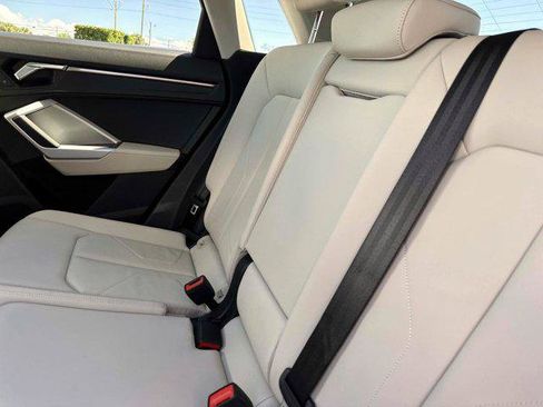 Certified 2025 Audi Q3 2.0T Premium AWD/4WD image 13