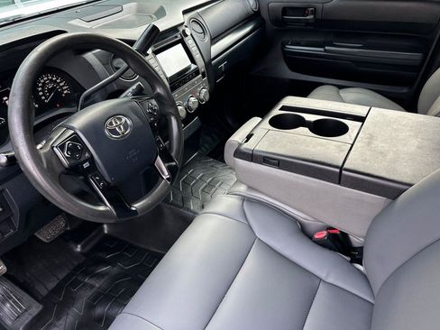 Used 2019 Toyota Tundra SR image 9