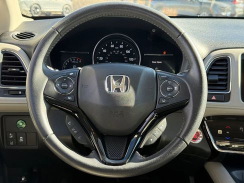 Used 2021 Honda HR-V EX-L image 19