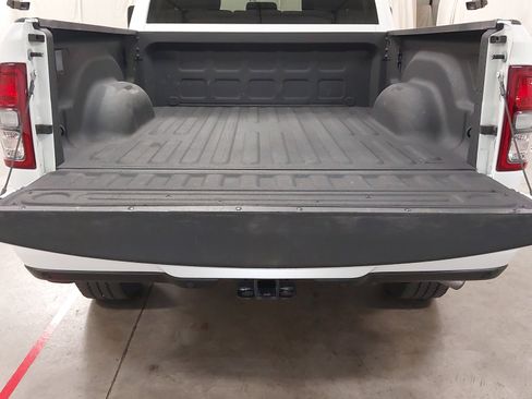 Used 2024 RAM 2500 Big Horn w/ Night Edition AWD/4WD image 26