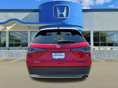 Used 2025 Honda HR-V Sport