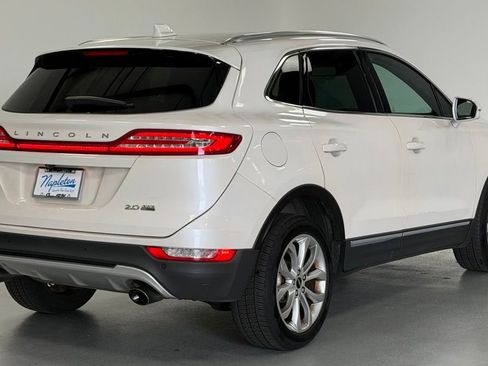 Used 2016 Lincoln MKC Select w/ Select Plus Package AWD/4WD image 3