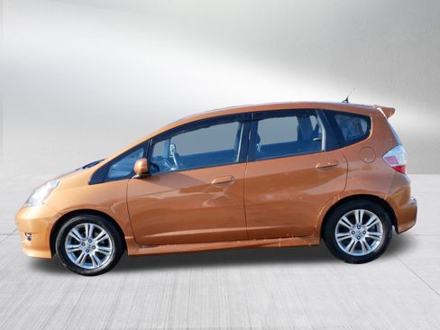 Used 2011 Honda Fit Sport image 4
