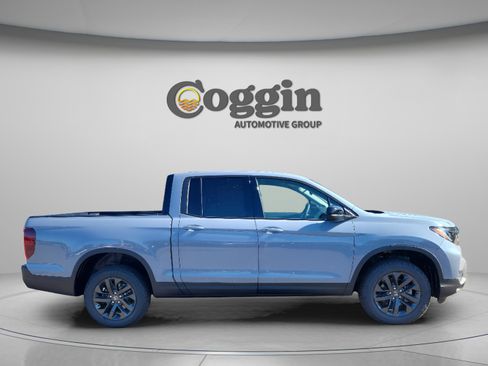 New 2026 Honda Ridgeline Sport image 5