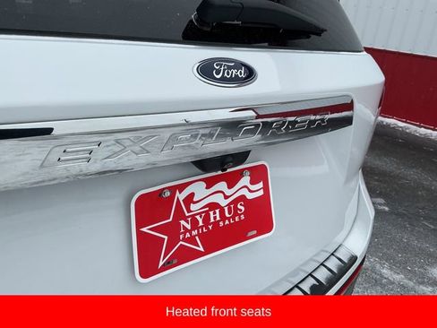 Used 2021 Ford Explorer XLT image 20