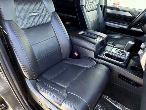 Certified 2020 Toyota Tundra Platinum AWD/4WD image 12