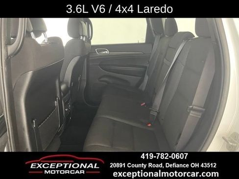 Used 2020 Jeep Grand Cherokee Laredo AWD/4WD image 44