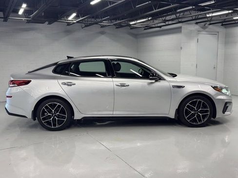 Used 2020 Kia Optima SE image 4