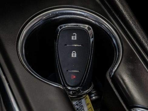 Used 2023 Chevrolet Equinox LS w/ LS Convenience Package FWD image 22