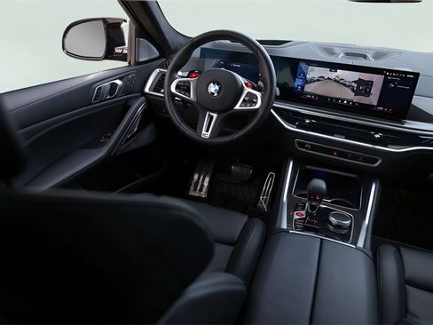 Used 2026 BMW X6 M Competition w/ Executive Package image 31