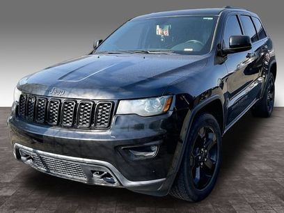 Used 2019 Jeep Grand Cherokee Laredo