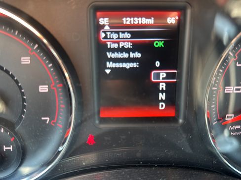 Used 2013 Dodge Charger R/T RWD image 17
