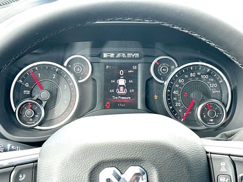 New 2026 RAM 2500 Lone Star AWD/4WD image 19