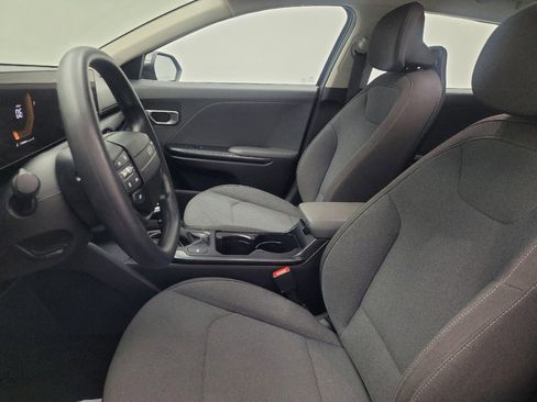 Used 2025 Kia K4 FWD image 17