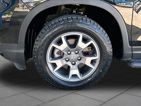 Certified 2023 Honda Passport TrailSport image 11