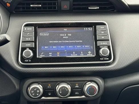 Used 2025 Nissan Kicks Play S FWD image 17