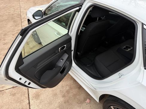 Used 2022 Honda Civic EX image 33