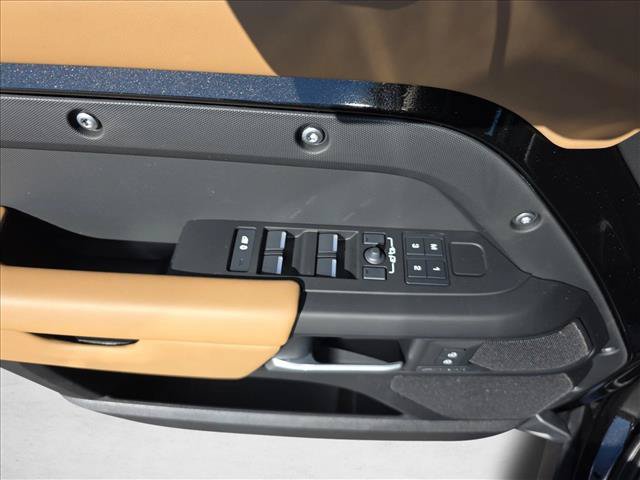 New 2026 Land Rover Defender 110 S AWD/4WD image 25
