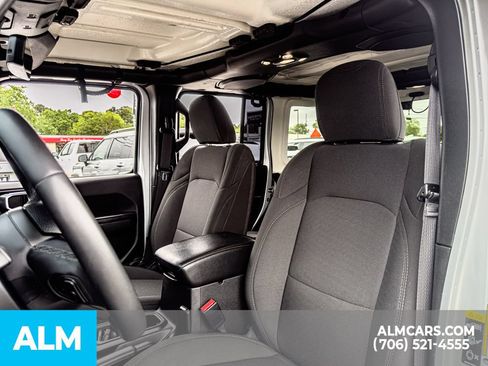 Used 2023 Jeep Wrangler Unlimited Sport AWD/4WD image 9