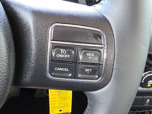 Used 2014 Jeep Wrangler Unlimited Sport w/ Quick Order Package 24S AWD/4WD image 17