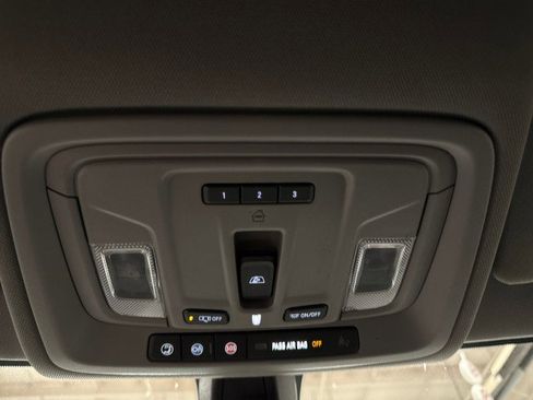 Used 2021 GMC Sierra 1500 Elevation image 23