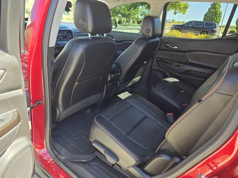 Used 2023 GMC Acadia AT4 w/ Technology Package AWD/4WD image 15