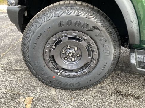 New 2025 Ford Bronco Outer Banks w/ Sasquatch Package image 52