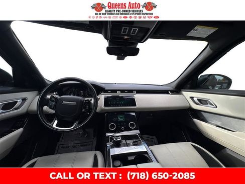 Used 2019 Land Rover Range Rover Velar R-Dynamic SE image 27