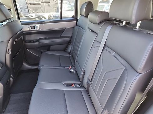 New 2025 Hyundai Santa Fe SEL image 15