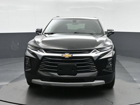 Used 2020 Chevrolet Blazer LT image 2