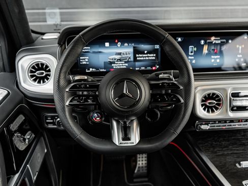 Used 2025 Mercedes-Benz G 63 AMG 4MATIC image 31