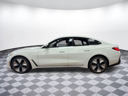 Certified 2023 BMW i4 eDrive40 image 2