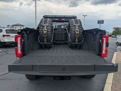 Used 2024 Ford F250 Lariat w/ Lariat Ultimate Package AWD/4WD image 15