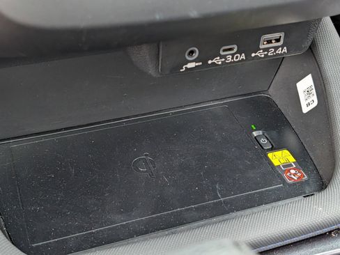 Certified 2026 Subaru Forester Premium AWD/4WD image 9