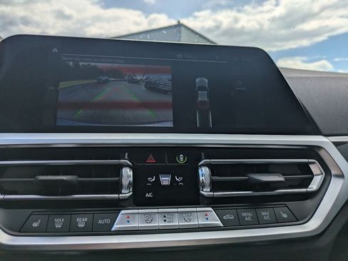 Used 2023 BMW 430i Coupe w/ M Sport Package RWD image 18