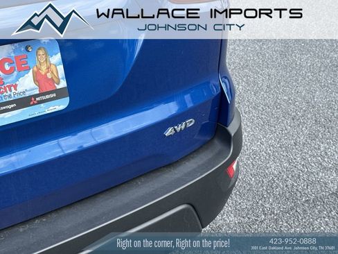 Used 2021 Ford EcoSport S AWD/4WD image 11