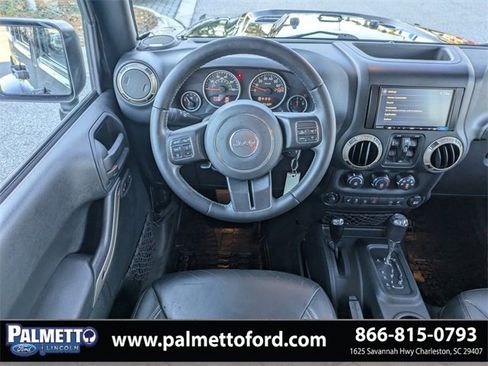 Used 2017 Jeep Wrangler Unlimited Sahara image 16