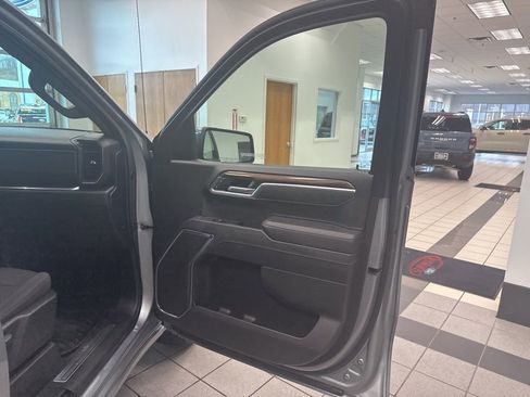 Used 2025 Chevrolet Silverado 1500 LT w/ Work Truck Package AWD/4WD image 20